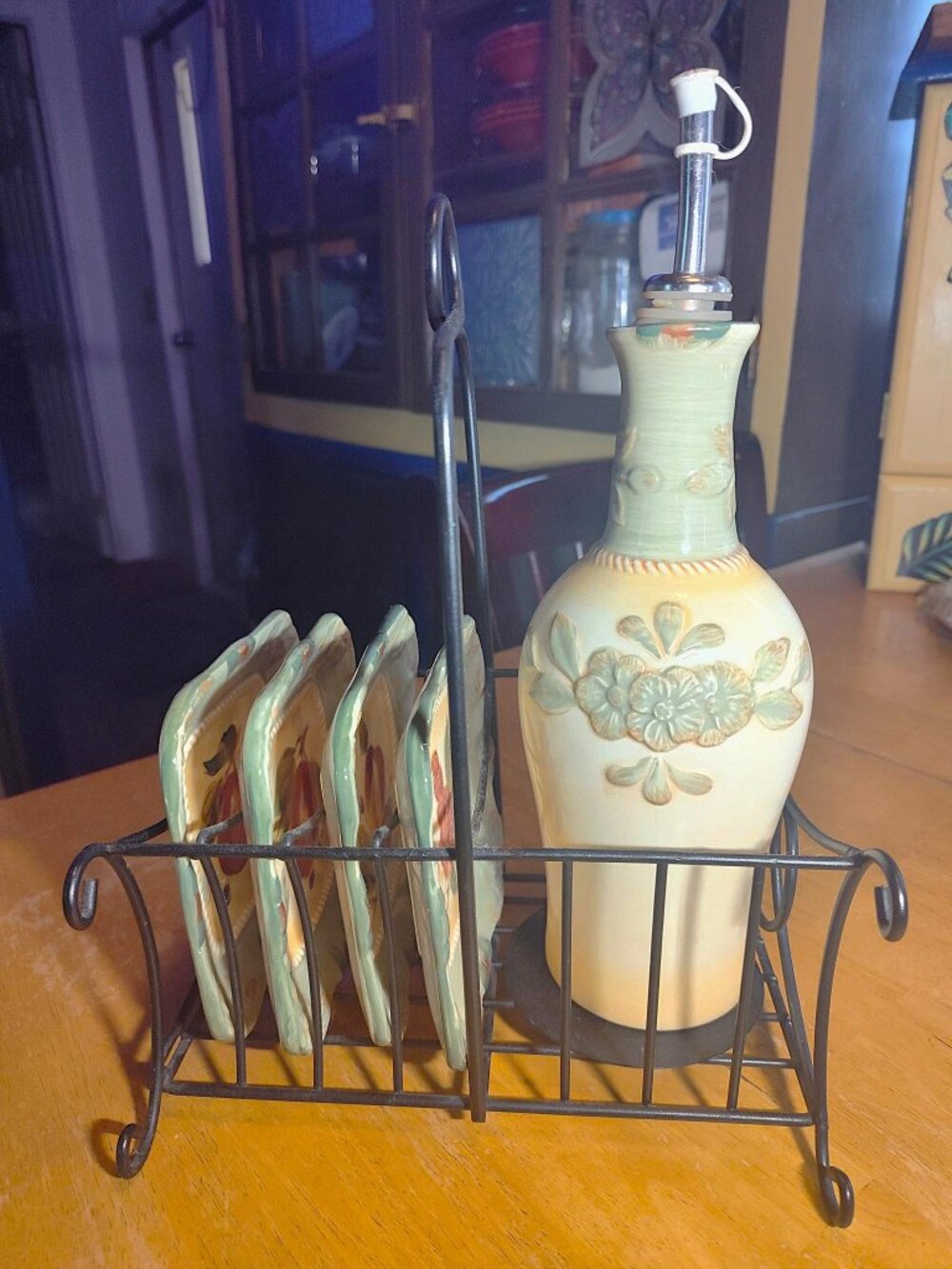 6 pc set Certified International Oil set by Pamela Gladding. SHIPS FREE